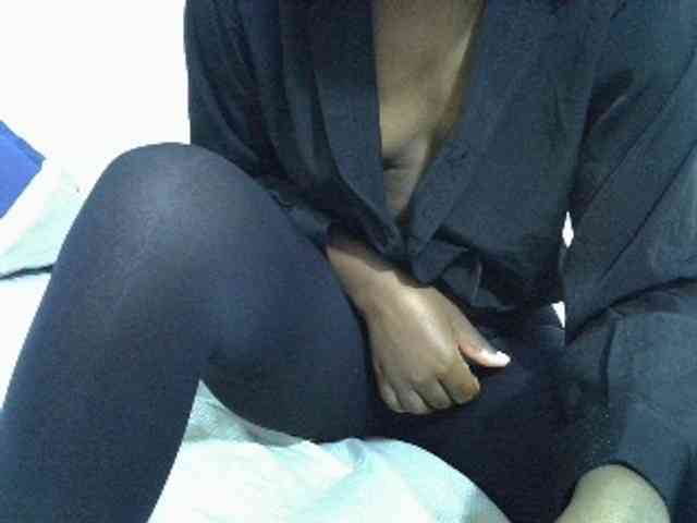 sexyass20 webcam