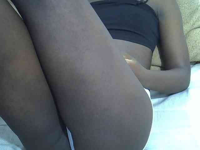 sexyass20 webcam