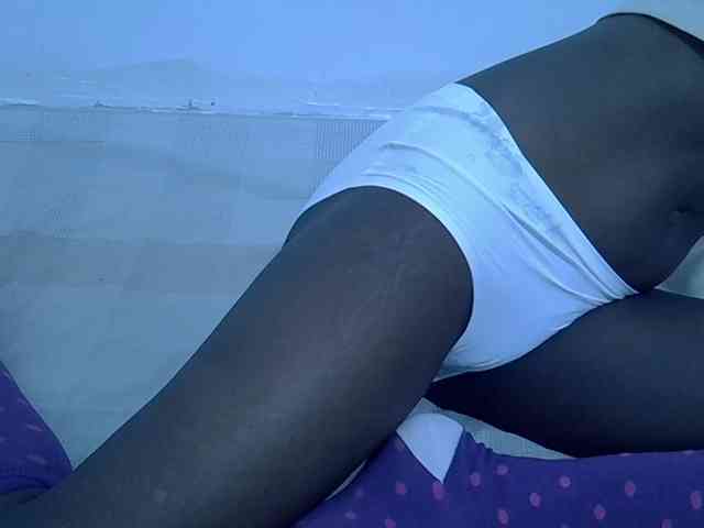 sexyass20 webcam