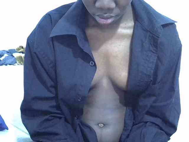 sexyass20 webcam