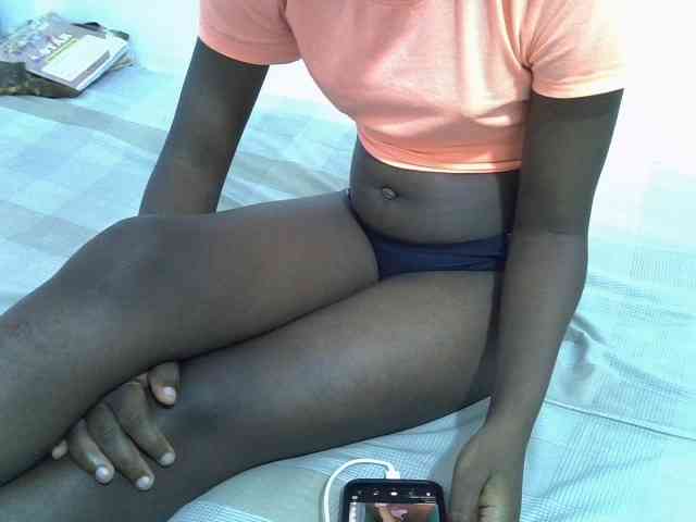 sexyass20 webcam