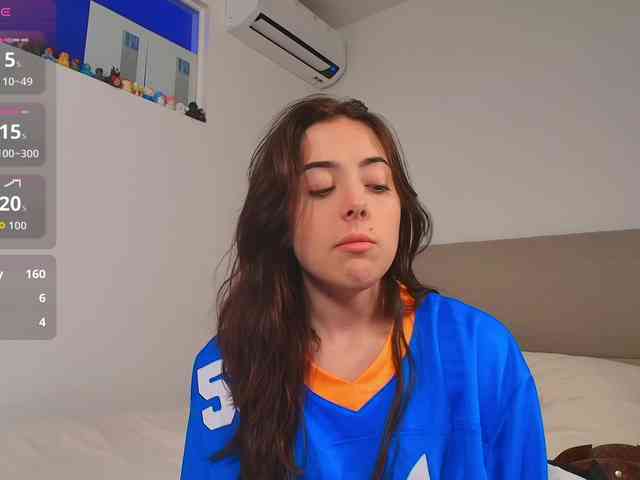 Liloshroxy webcam