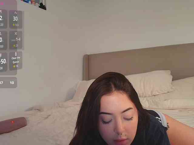 Liloshroxy webcam
