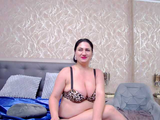 CassidyVelvet live webcam show