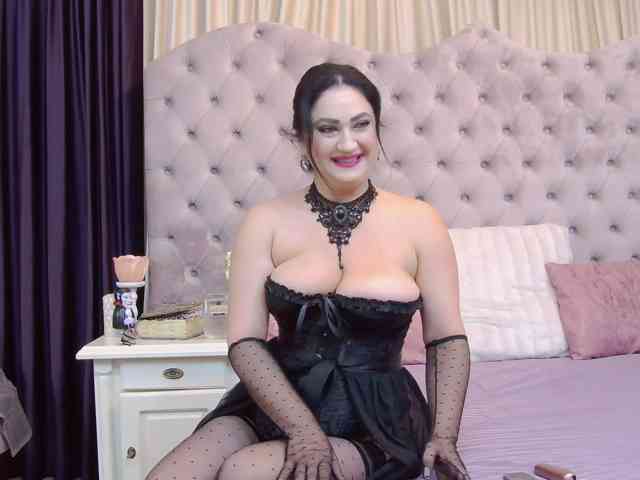 Modella: CassidyVelvet