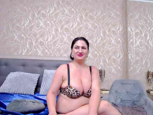 Modella: CassidyVelvet