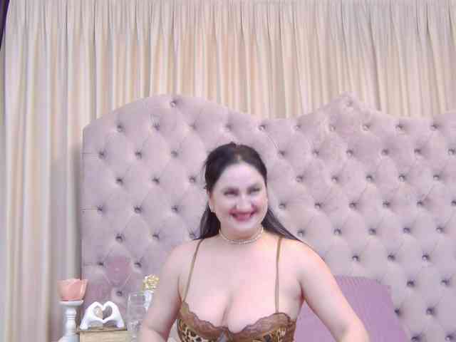Modella: CassidyVelvet