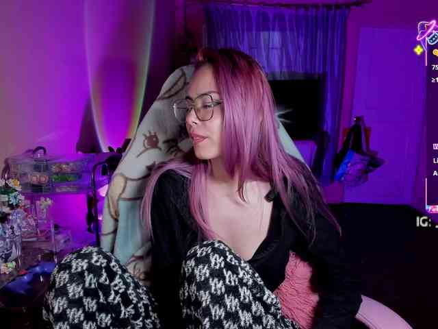 7Hana7