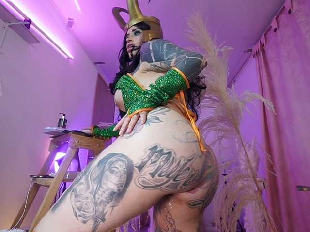 Angelacianuro live cam preview