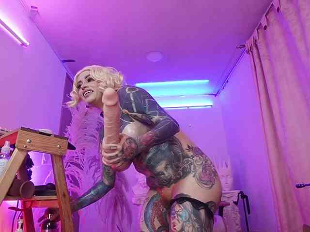 Angelacianuro webcam
