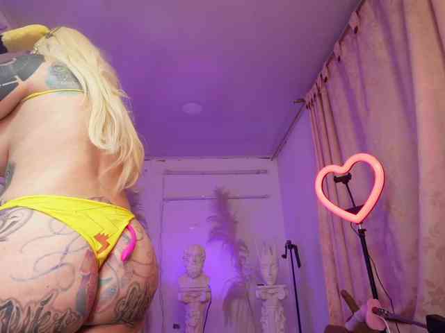 Angelacianuro webcam