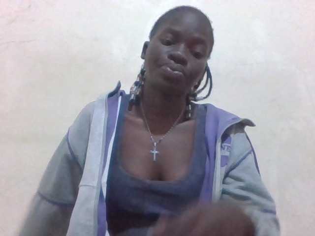 Sugarlips20 live cam on BongaCams