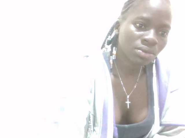 Sugarlips20 live cam on BongaCams