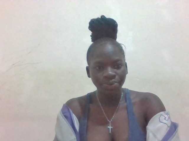 Sugarlips20 live cam on BongaCams
