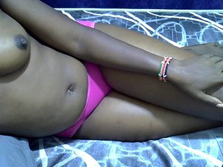 Crazychic's Live Webcam