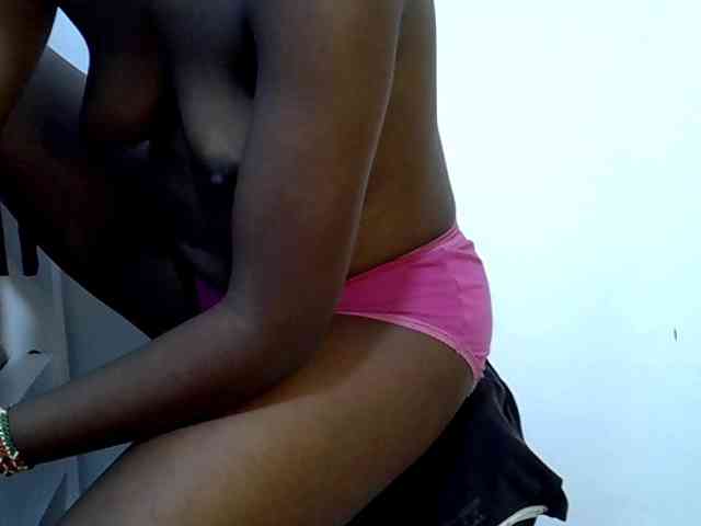 Crazychic webcam