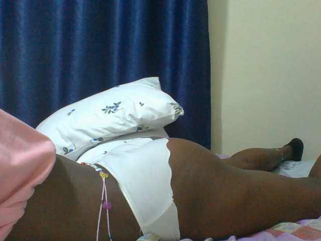 Hotberry live cam on BongaCams