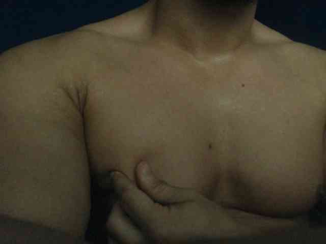 alexblu91 Live Webcam on BongaCams