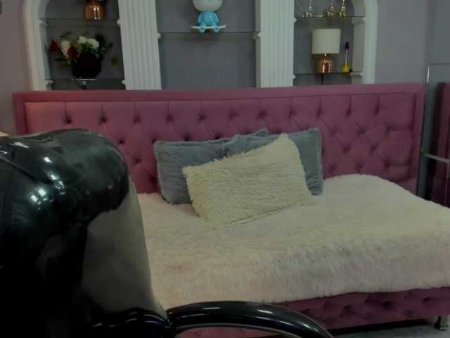 ferenanda-ss live cam on BongaCams