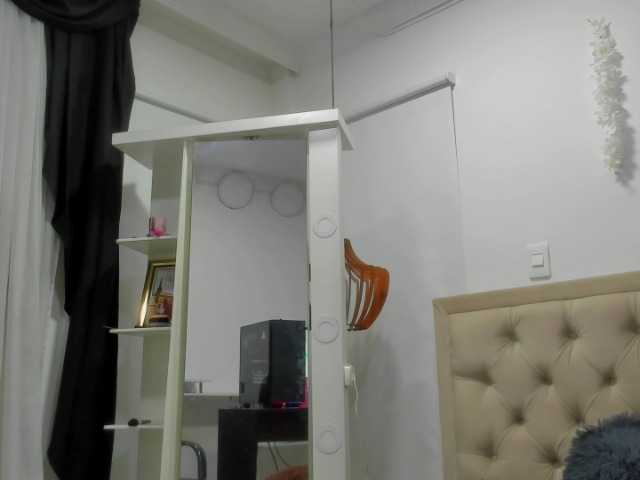 ferenanda-ss live cam on BongaCams