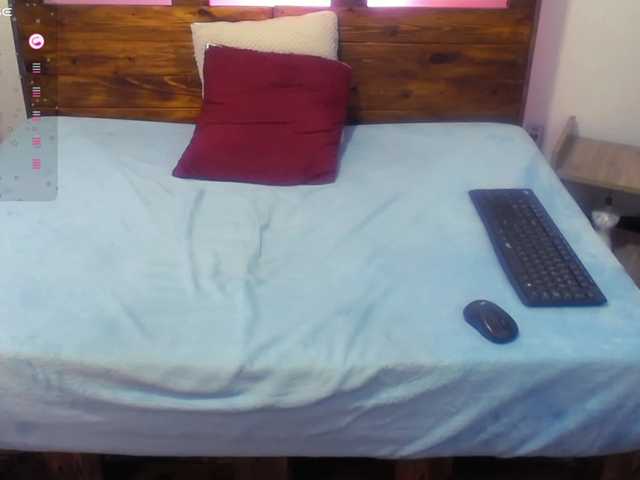 Yeseniaa25