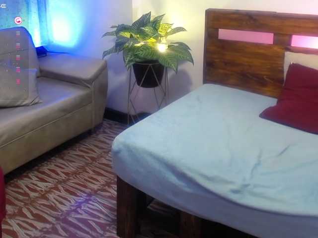 Yeseniaa25