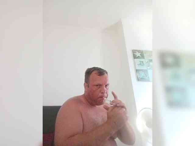 Bury703709 Sex Cam Show