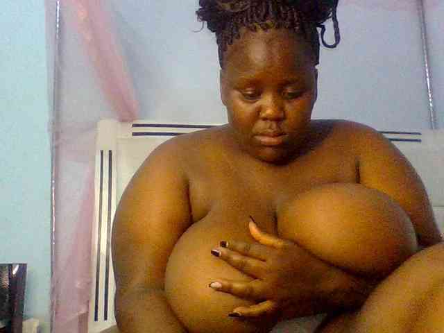 Bursty-Monique webcam