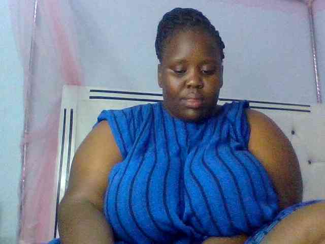 Bursty-Monique webcam