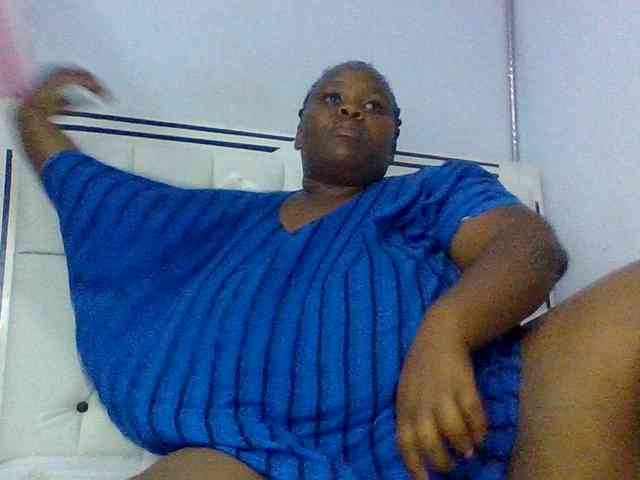 Bursty-Monique webcam