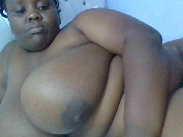 Bursty-Monique webcam
