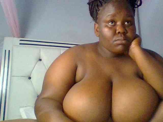 Bursty-Monique webcam