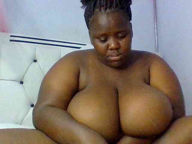 Bursty-Monique webcam