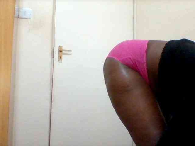 Sexybigass3 webcam