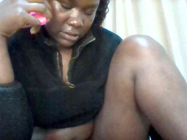 Sexybigass3 webcam