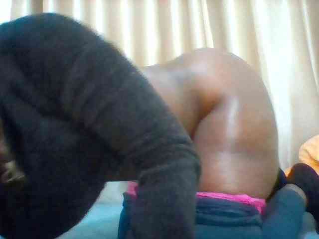Sexybigass3 webcam