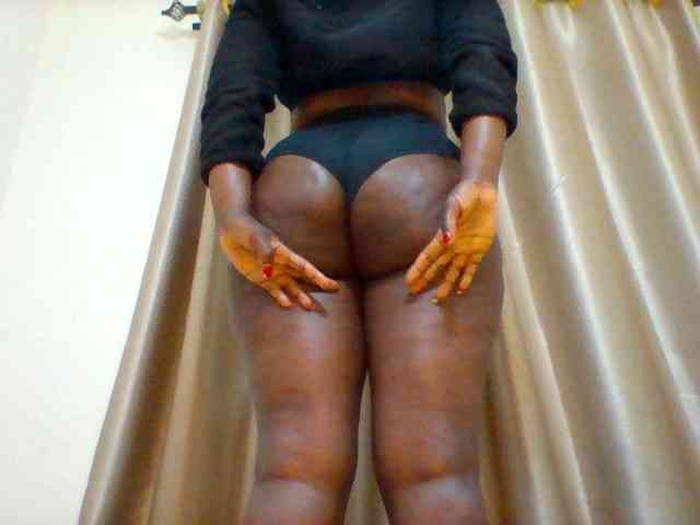 Sexybigass3 webcam