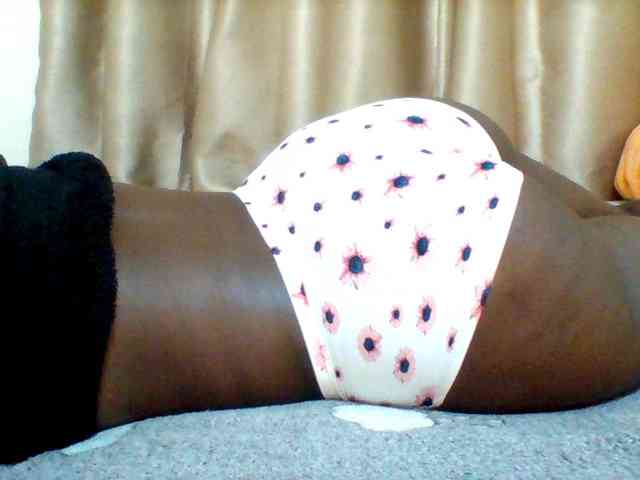 Sexybigass3 webcam