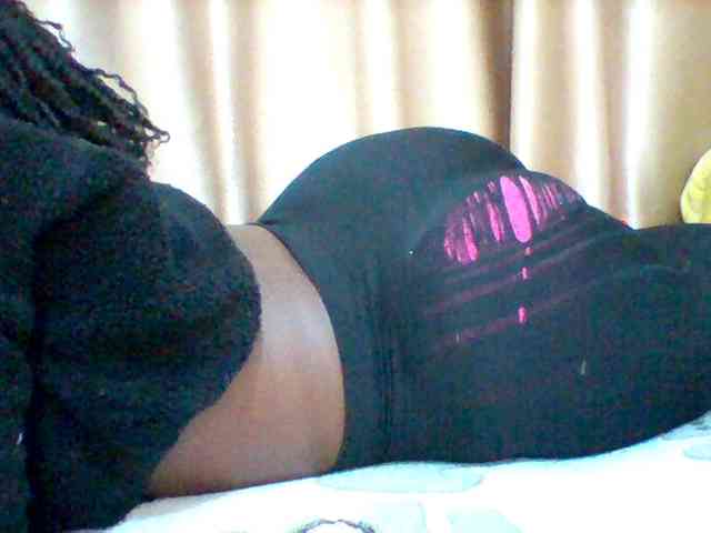 Sexybigass3 webcam