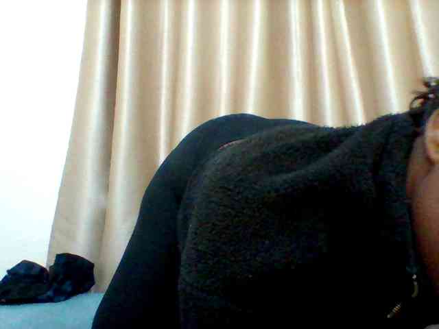 Sexybigass3 webcam
