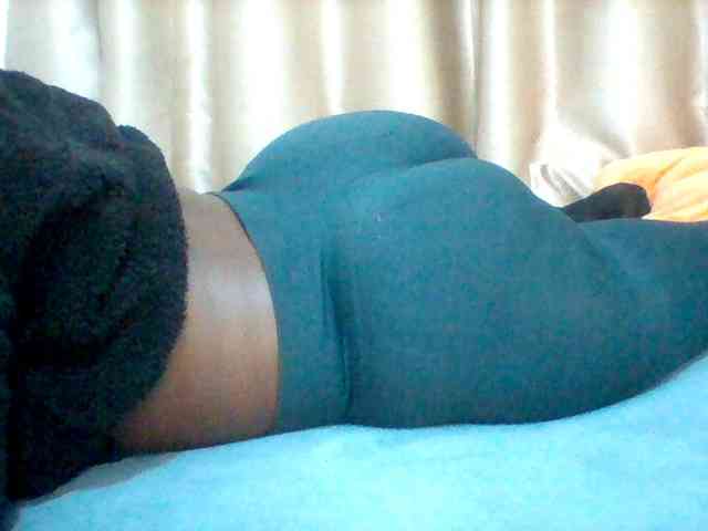 Sexybigass3 webcam