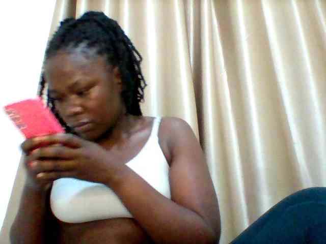 Sexybigass3 webcam