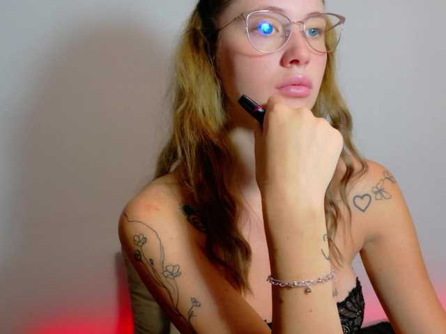 Ivanna-Rose live webcam show