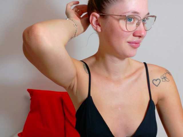 Ivanna-Rose live cam on BongaCams