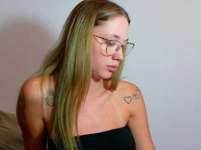 Ivanna-Rose live cam on BongaCams