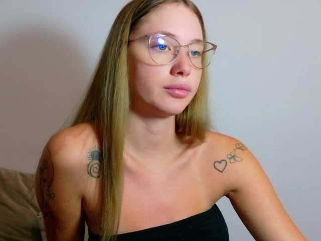 Ivanna-Rose live cam