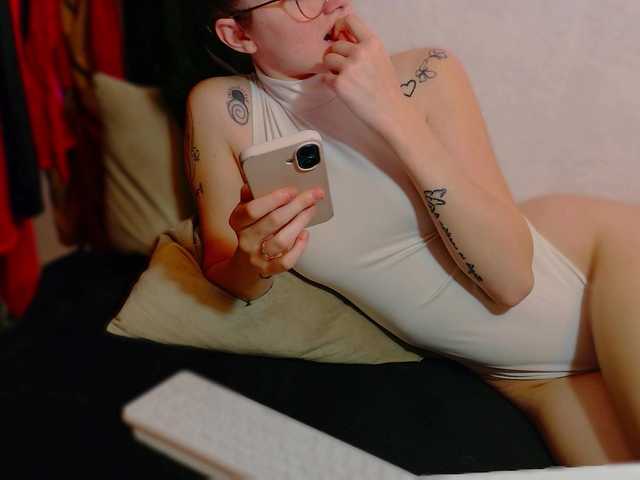 Ivanna-Rose's BongaCams show and profile