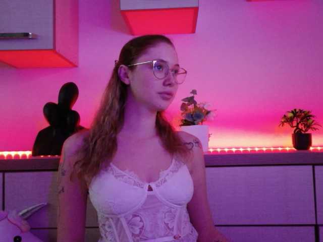 Ivanna-Rose live cam preview