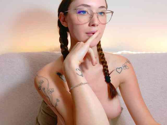 Ivanna-Rose webcam