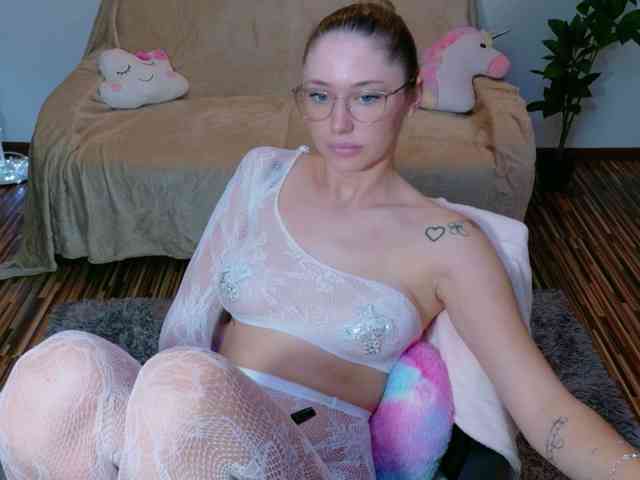 Ivanna-Rose webcam